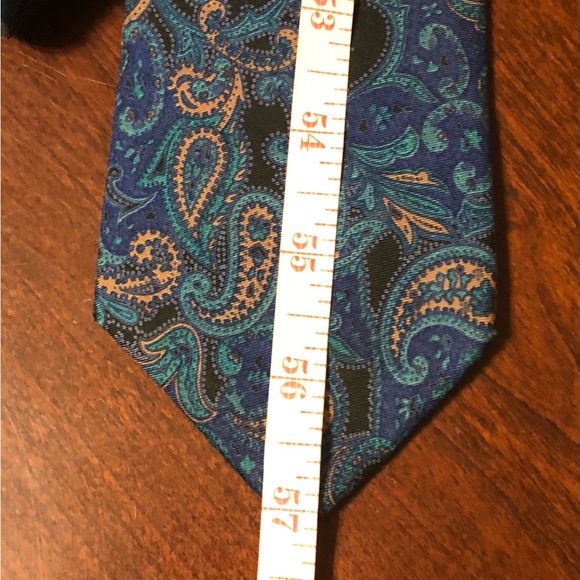 Tie - Picture 3 of 3